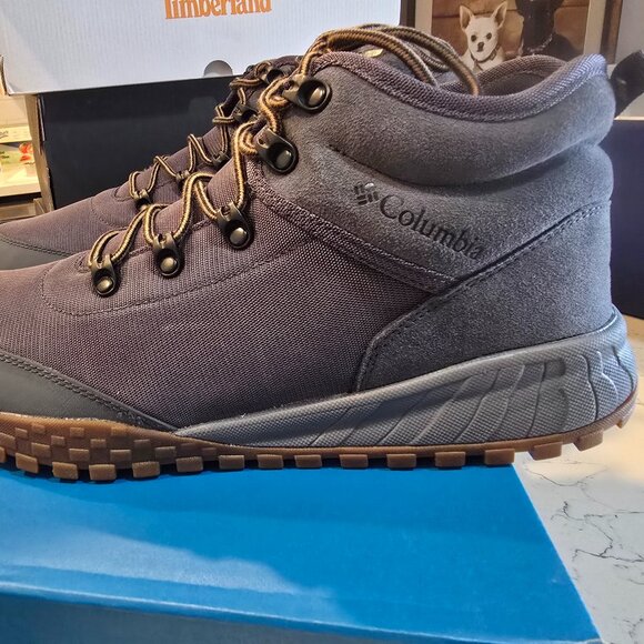 COLUMBIA MEN'S SIZE 12 FAIRBANKS MID WATERPROOF BOOT Graphite BM9774-054 NIB - Picture 1 of 14